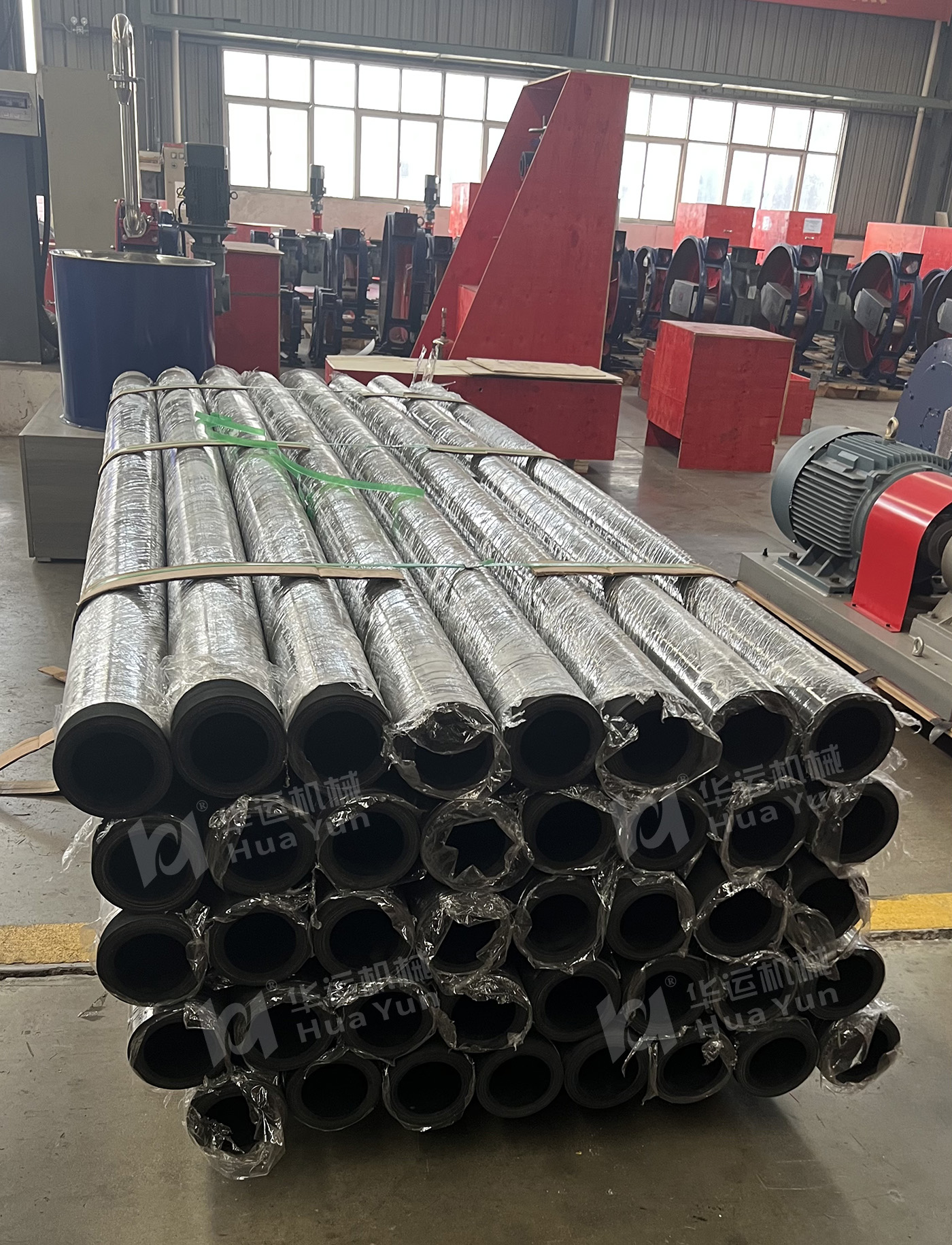 合肥華運(yùn)機(jī)械大口徑軟管發(fā)往剛果 替代國(guó)際品牌用于礦業(yè)